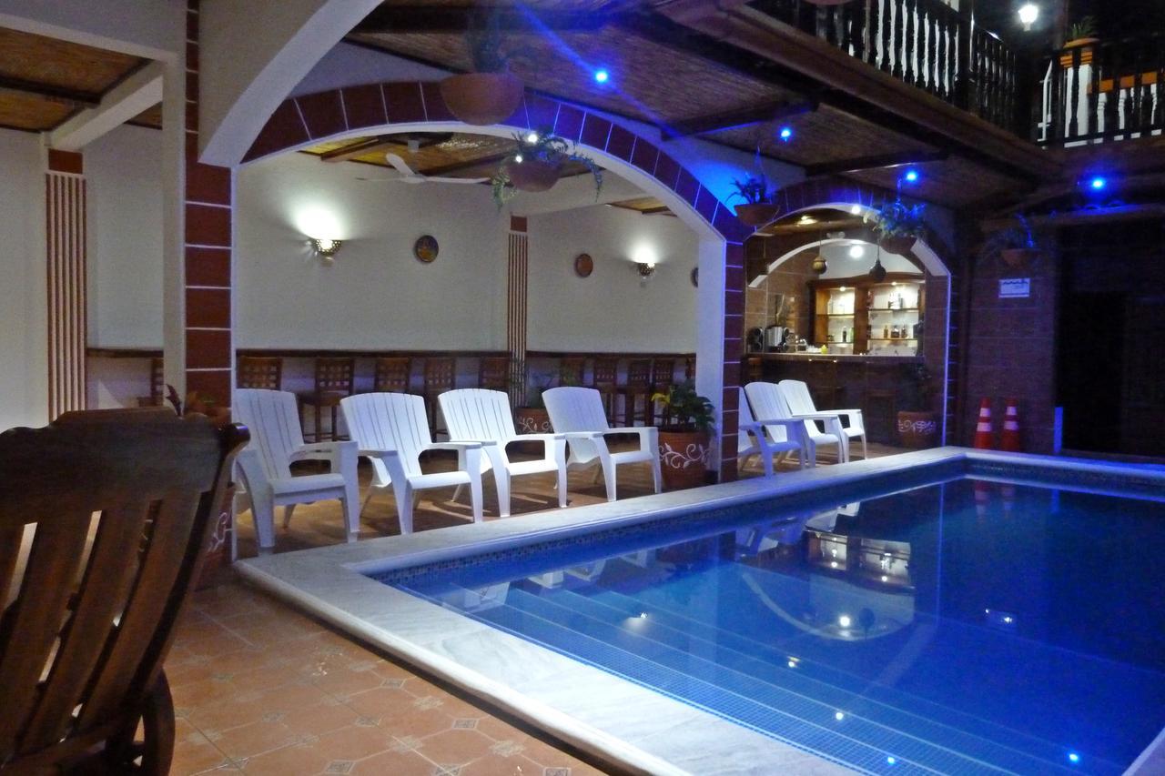 Hotel La Gran Sultana Granada Bagian luar foto