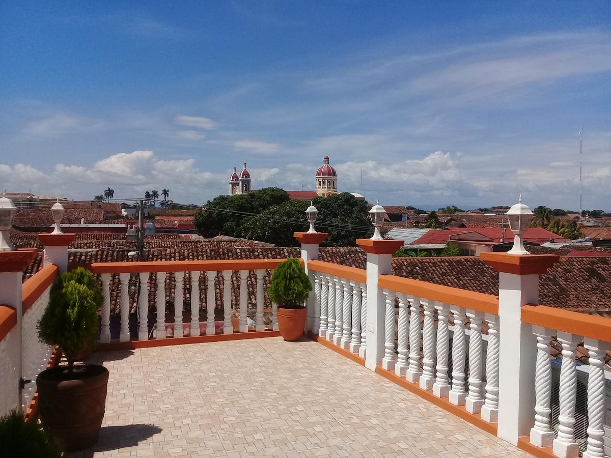 Hotel La Gran Sultana Granada Bagian luar foto
