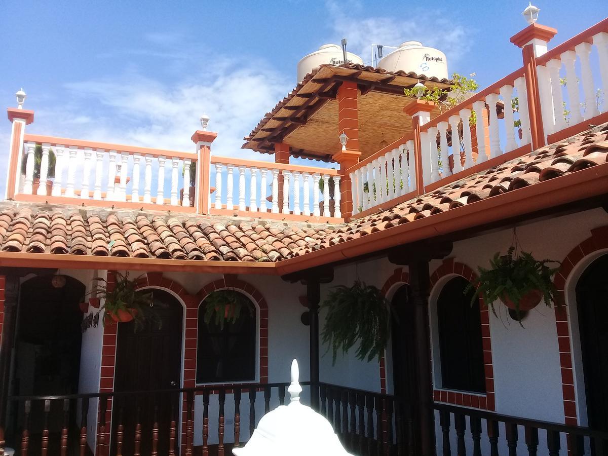 Hotel La Gran Sultana Granada Bagian luar foto