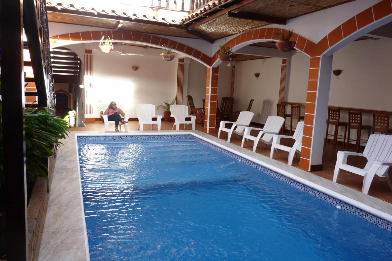 Hotel La Gran Sultana Granada Bagian luar foto